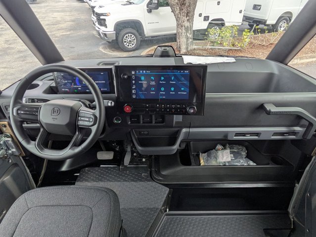 Used 2024 Chevrolet Brightdrop 600 w/ Battery Pack, Max Range AWD/4WD image 15