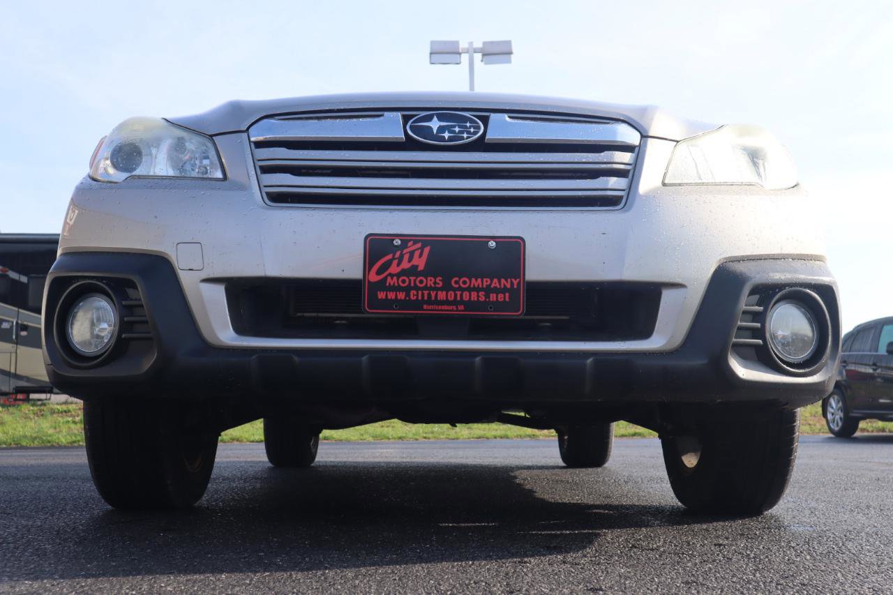 Used 2014 Subaru Outback 2.5i Premium image 5