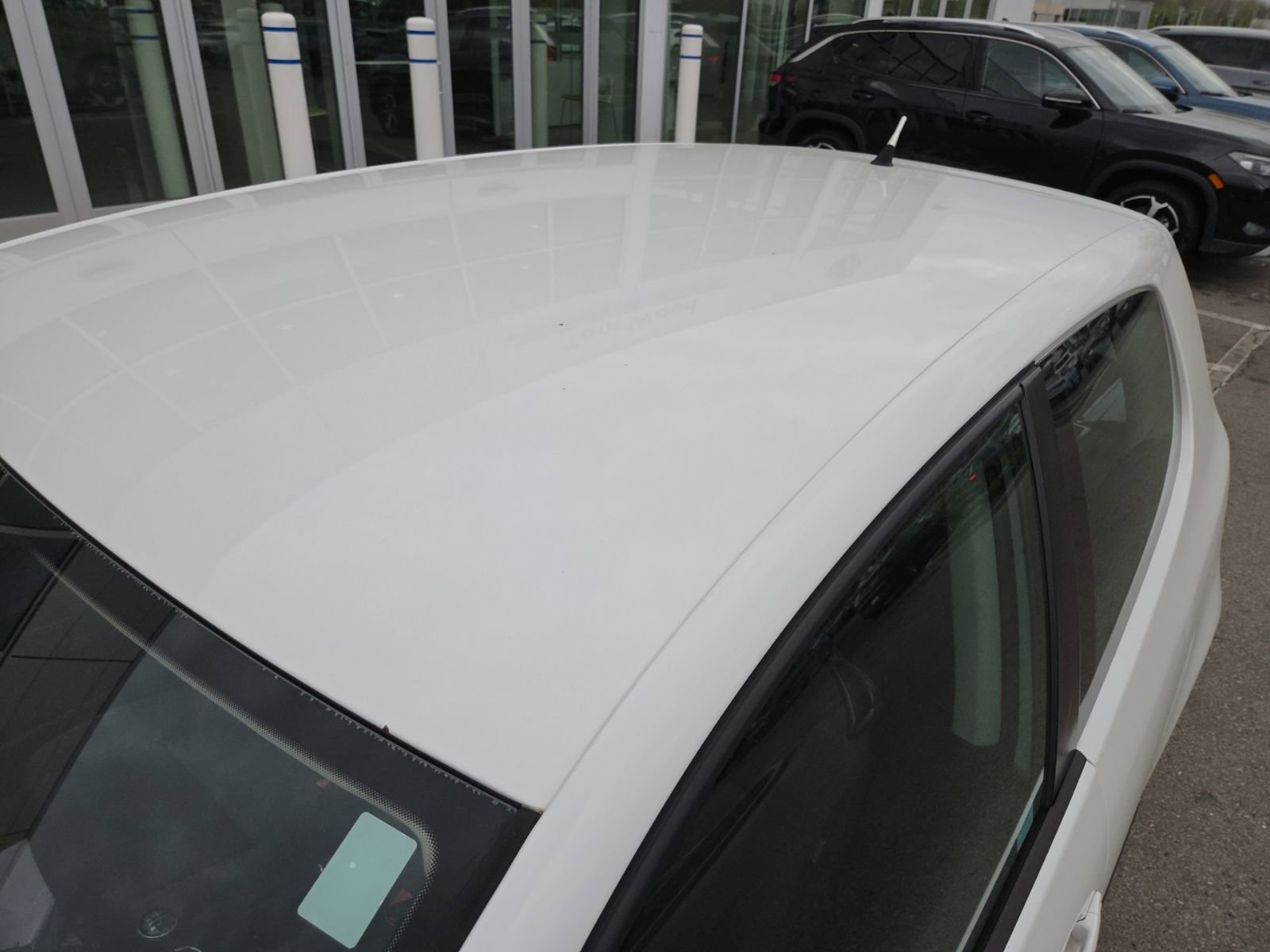 Used 2009 Volkswagen Rabbit S image 16