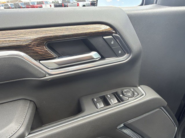New 2026 GMC Sierra 1500 Elevation image 15
