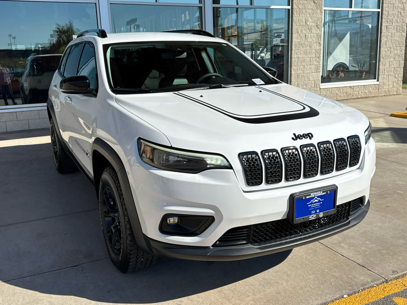 Used 2022 Jeep Cherokee Latitude w/ Trailer Tow Group image 5