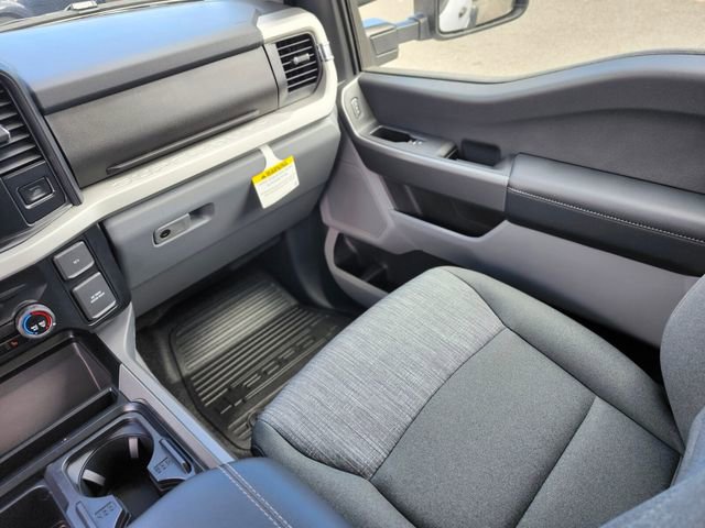 New 2026 Ford F450 XLT image 14