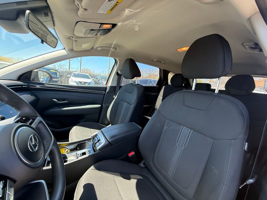 Used 2023 Hyundai Tucson SEL AWD/4WD image 16