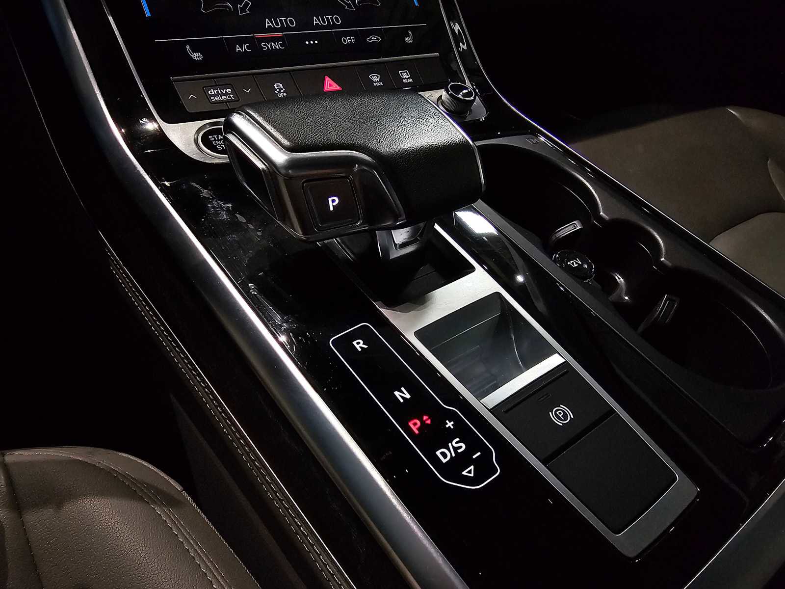 Used 2023 Audi Q7 2.0T Premium Plus w/ Premium Plus Package image 33