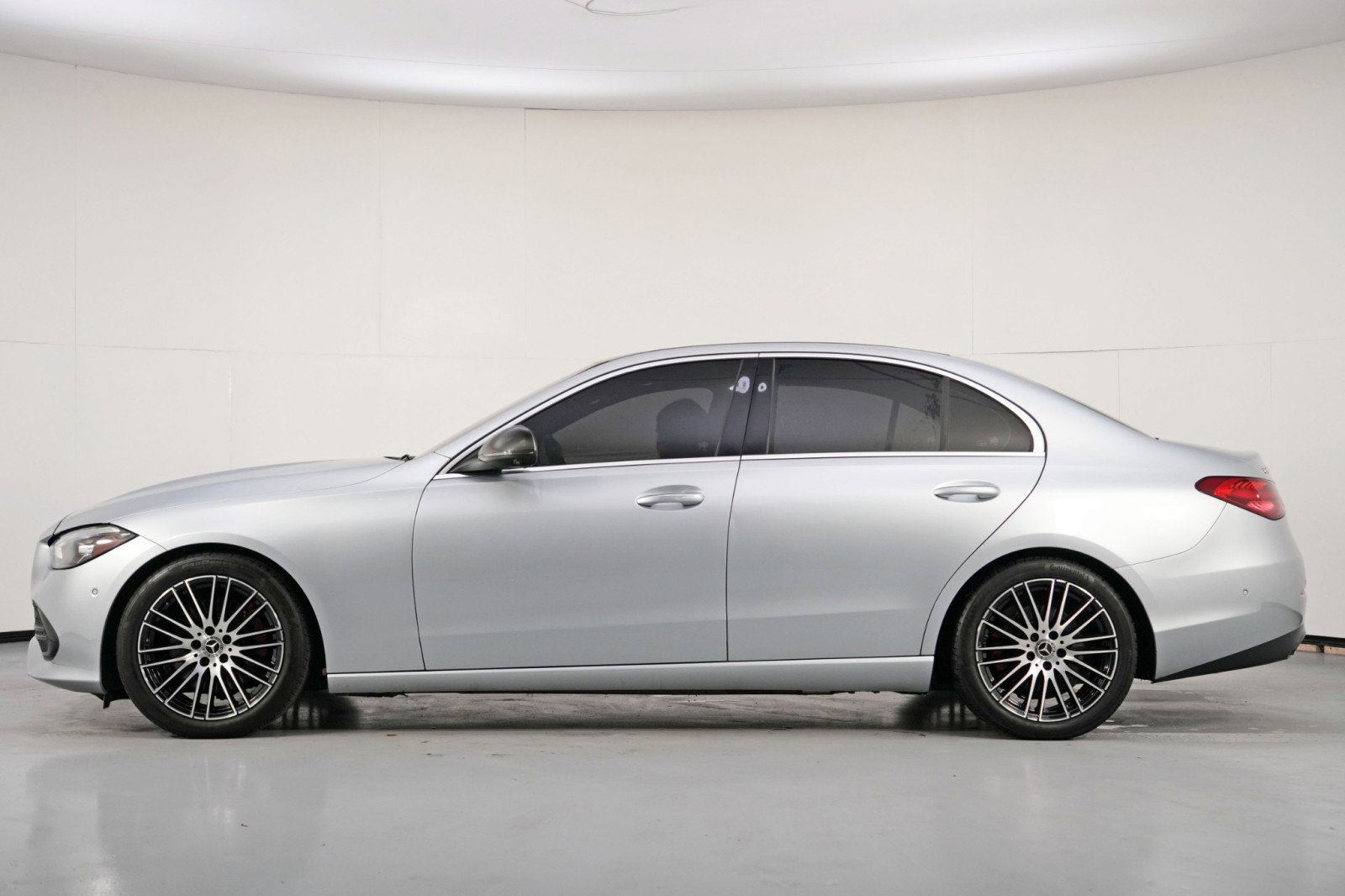 Used 2022 Mercedes-Benz C 300 4MATIC Sedan w/ Exclusive Trim Package image 8