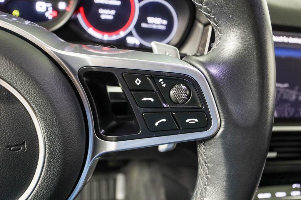 Used 2023 Porsche Cayenne image 21