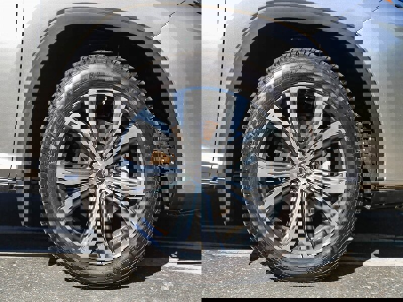 Used 2022 Lexus RX 450h AWD w/ Premium Package image 13