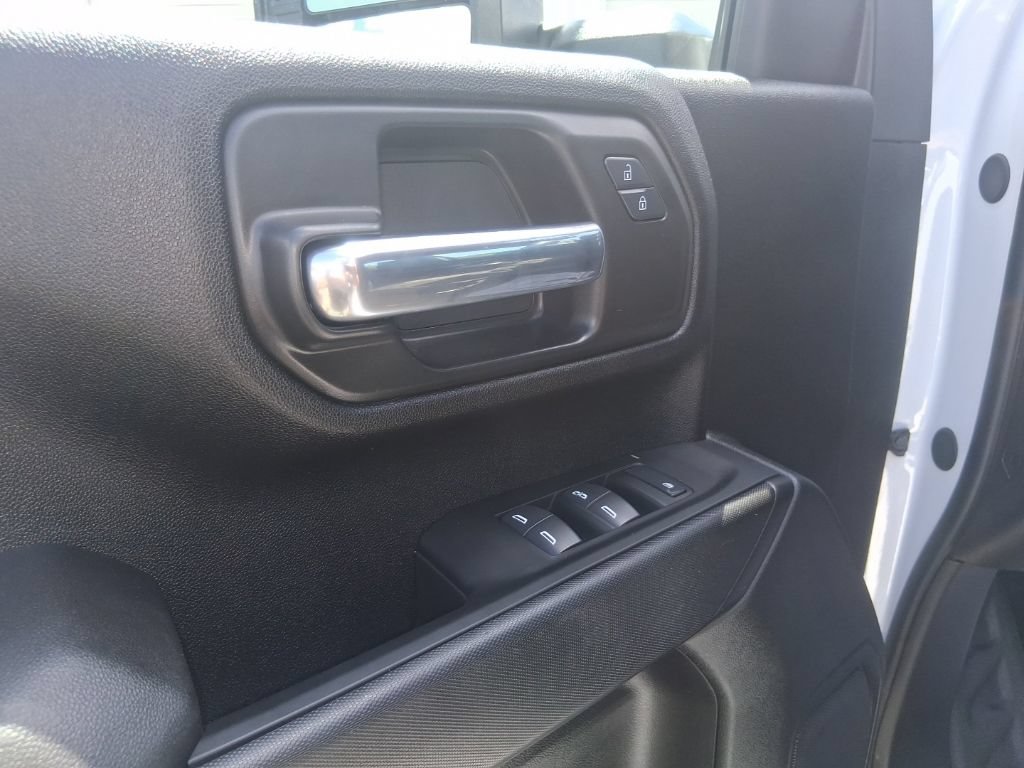 Used 2025 GMC Sierra 2500 Pro AWD/4WD image 7