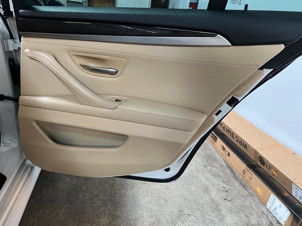 Used 2015 BMW 528i Sedan image 27