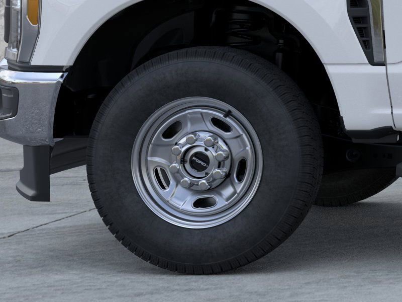 New 2026 Ford F250 XL w/ XL Chrome Package image 19