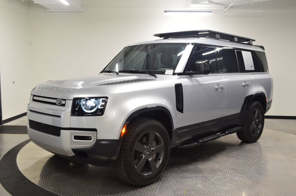 Used 2023 Land Rover Defender 130 SE AWD/4WD image 1