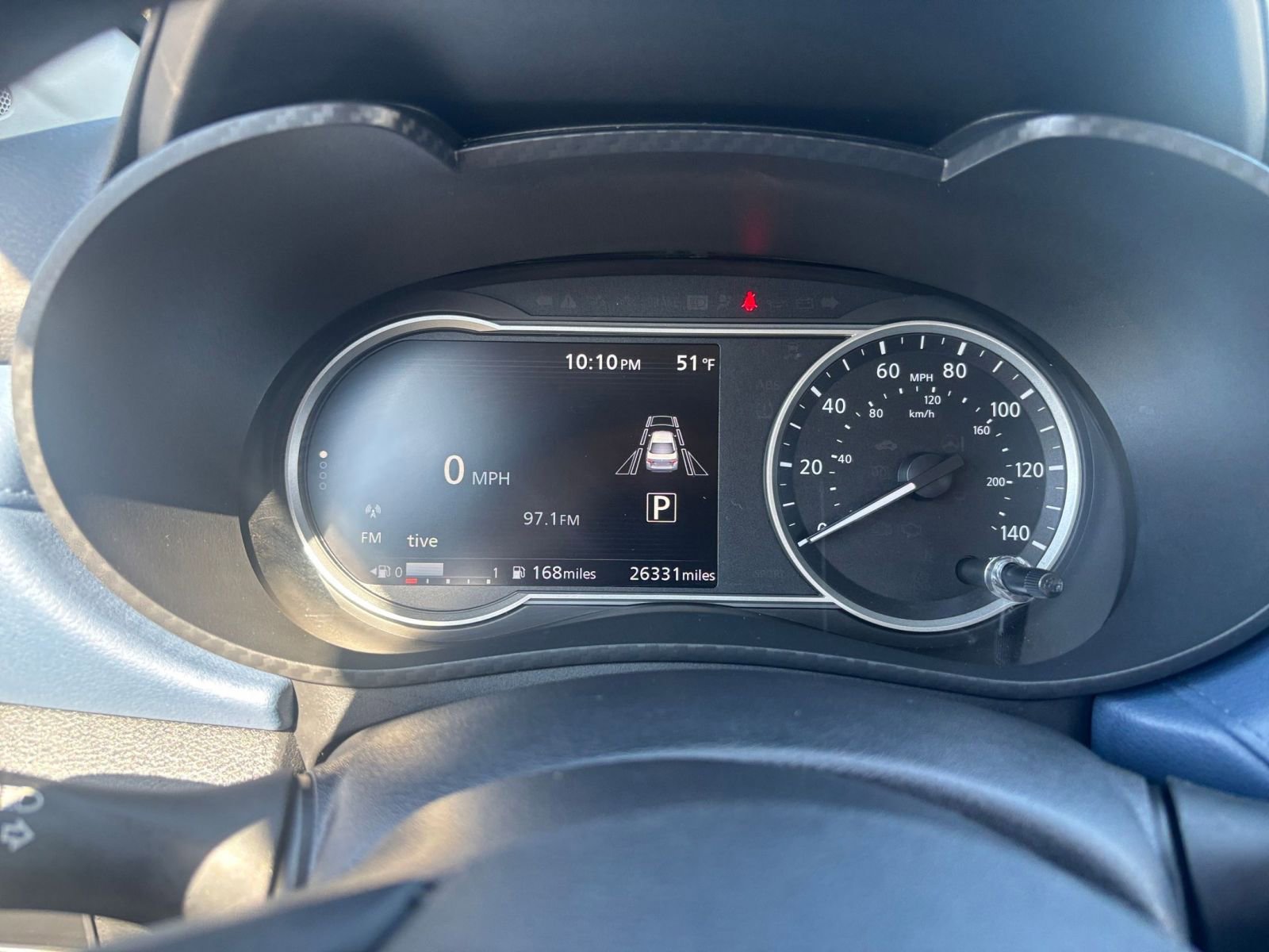 Used 2025 Nissan Versa SV image 38