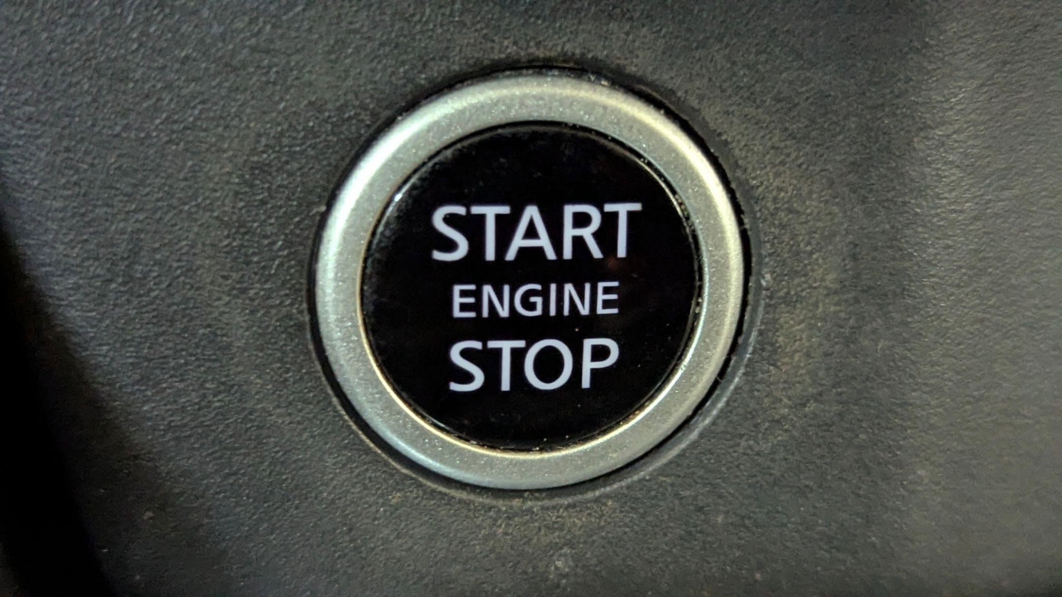 Used 2022 Nissan Rogue SV image 28