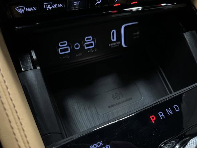 Used 2024 Jeep Grand Cherokee L Summit image 25