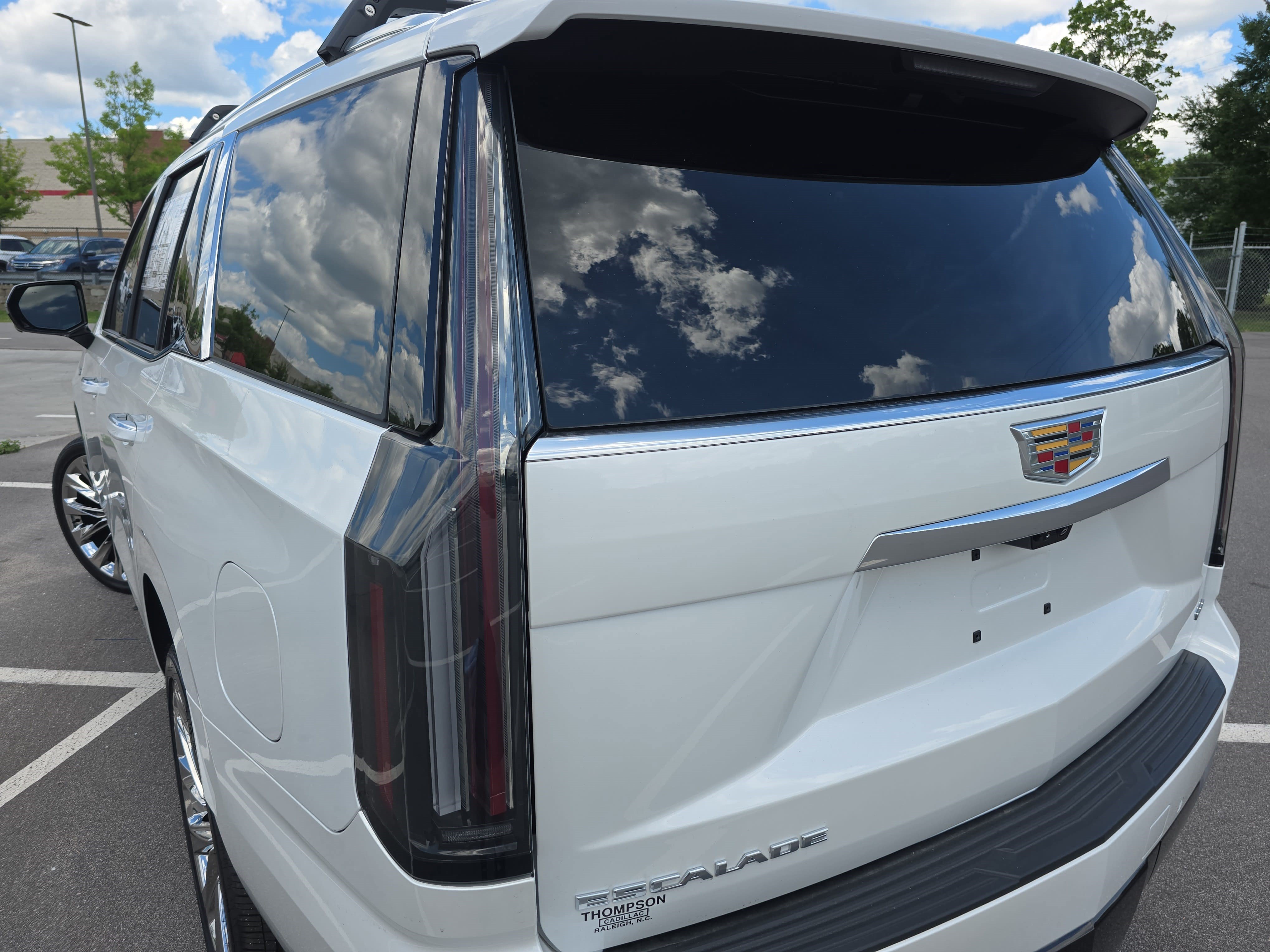 New 2025 Cadillac Escalade Premium Luxury w/ Touring Package AWD/4WD image 39