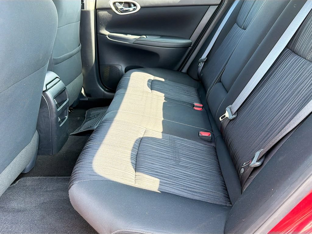 Used 2016 Nissan Sentra SV FWD image 24