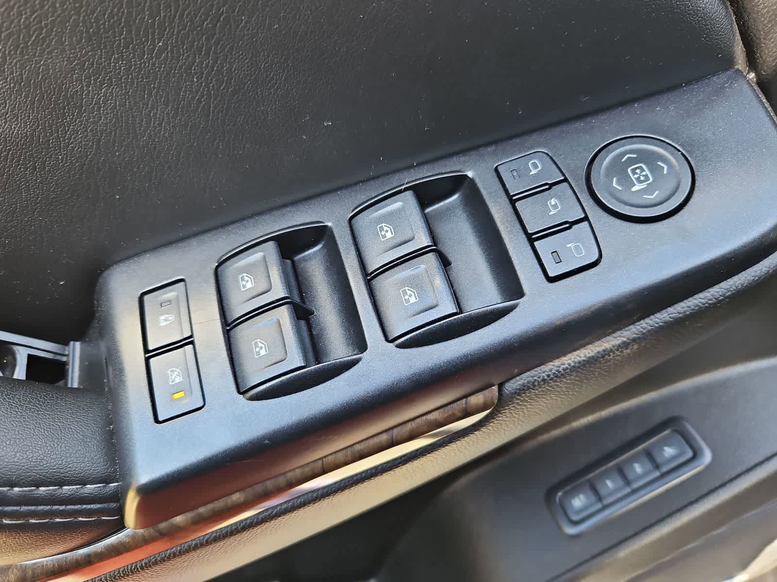 Used 2017 Chevrolet Tahoe LT AWD/4WD image 17