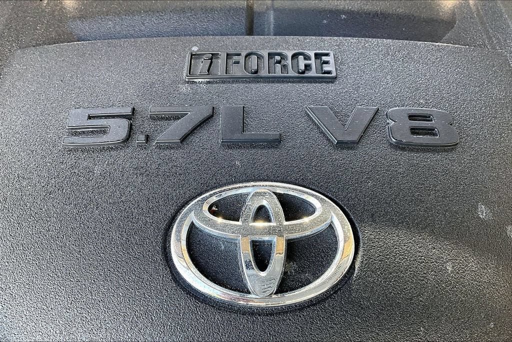Certified 2019 Toyota Tundra SR5 w/ SR5 Upgrade Package AWD/4WD image 34