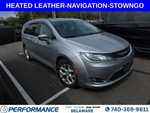 Used 2017 Chrysler Pacifica Touring-L w/ Tire & Wheel Group