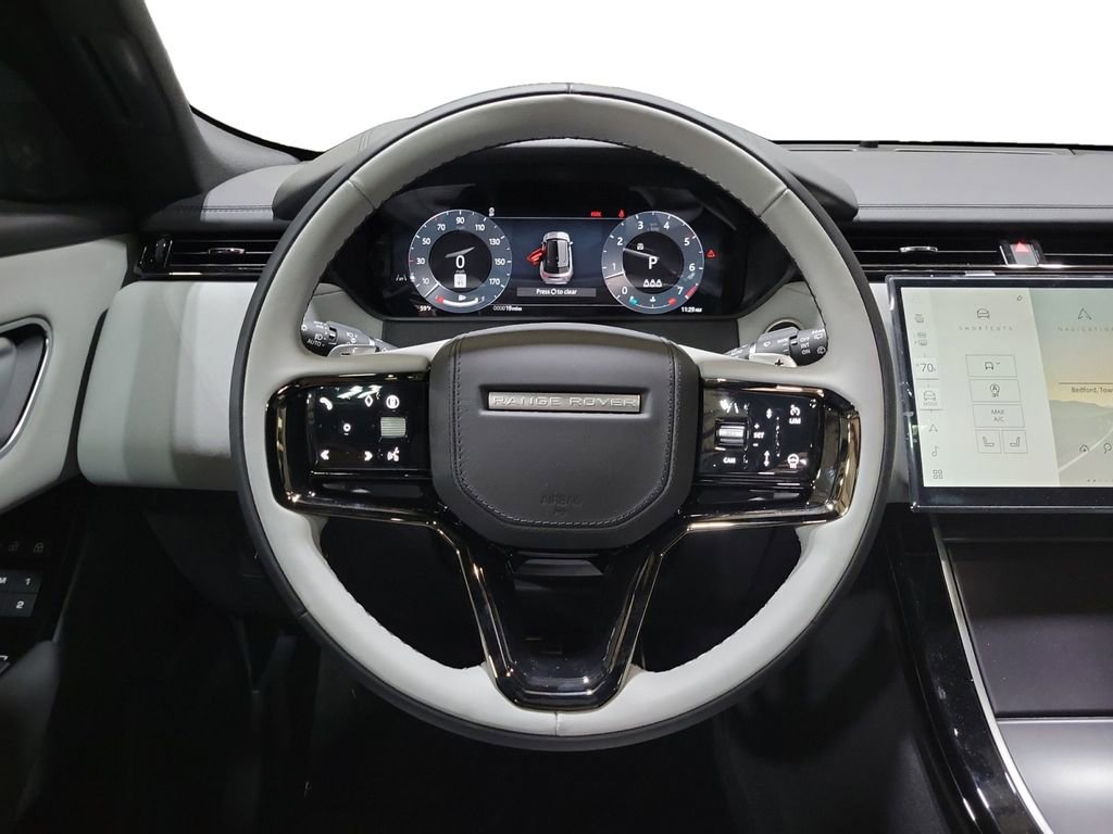 New 2026 Land Rover Range Rover Velar Dynamic SE image 24