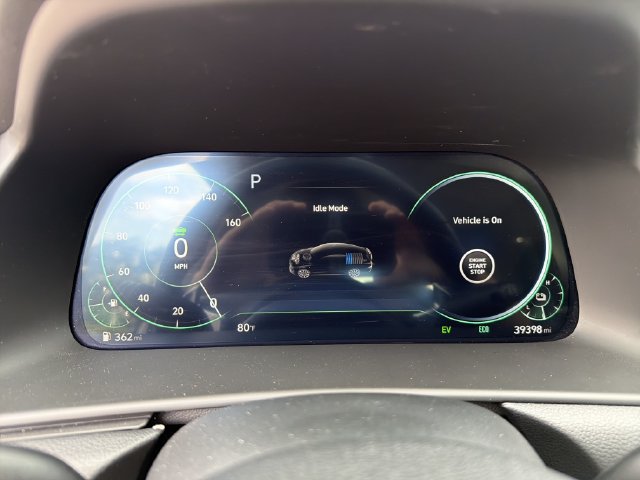Certified 2023 Hyundai Sonata Limited FWD image 29