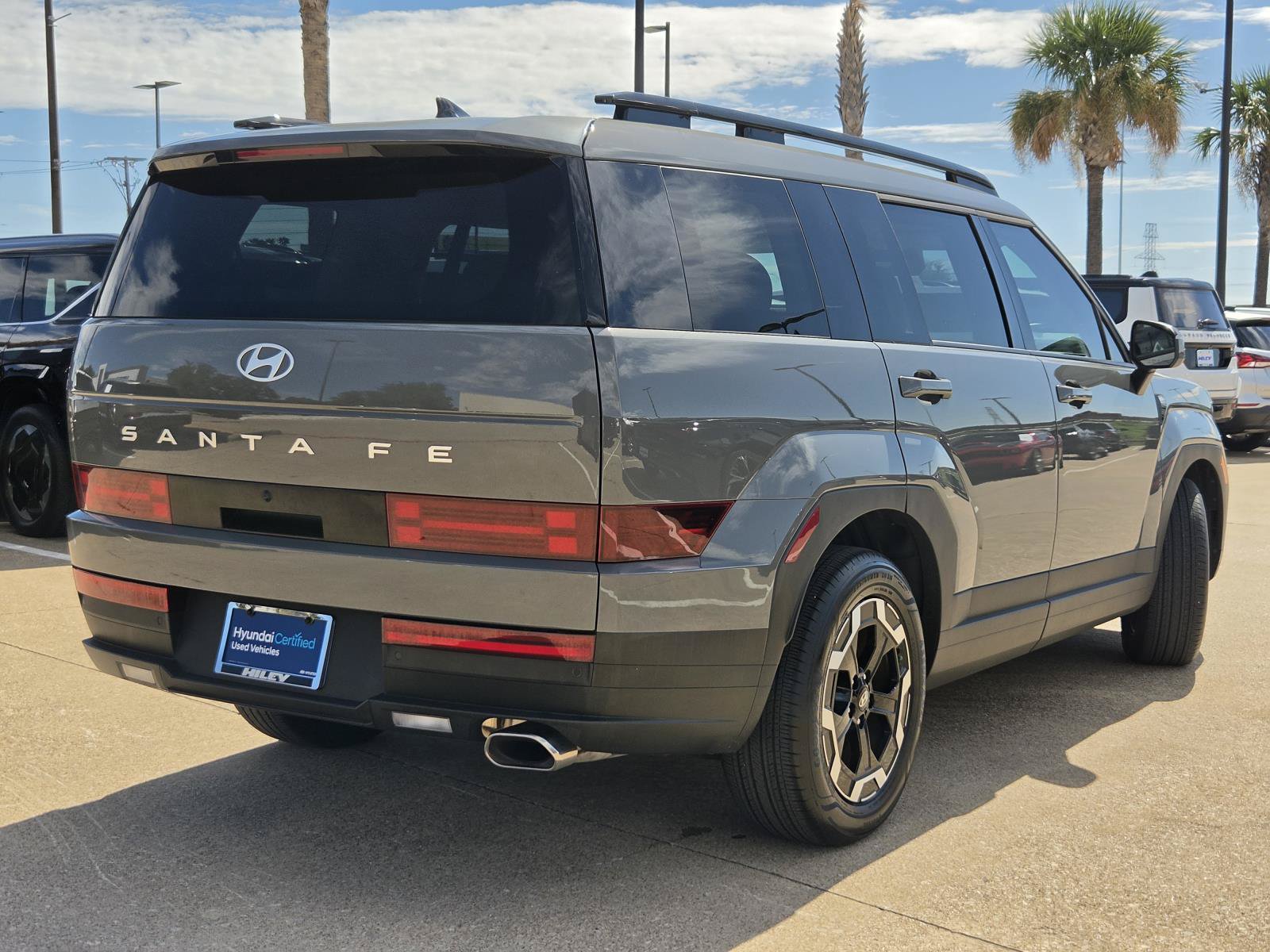 Certified 2024 Hyundai Santa Fe SEL FWD image 4