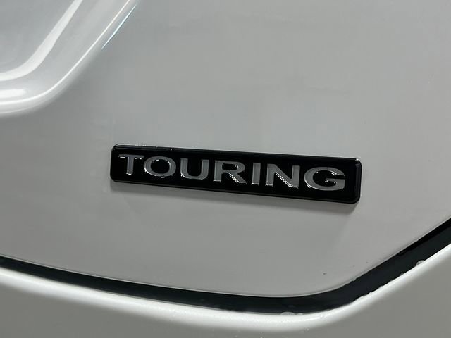 New 2026 Honda Pilot Touring image 6