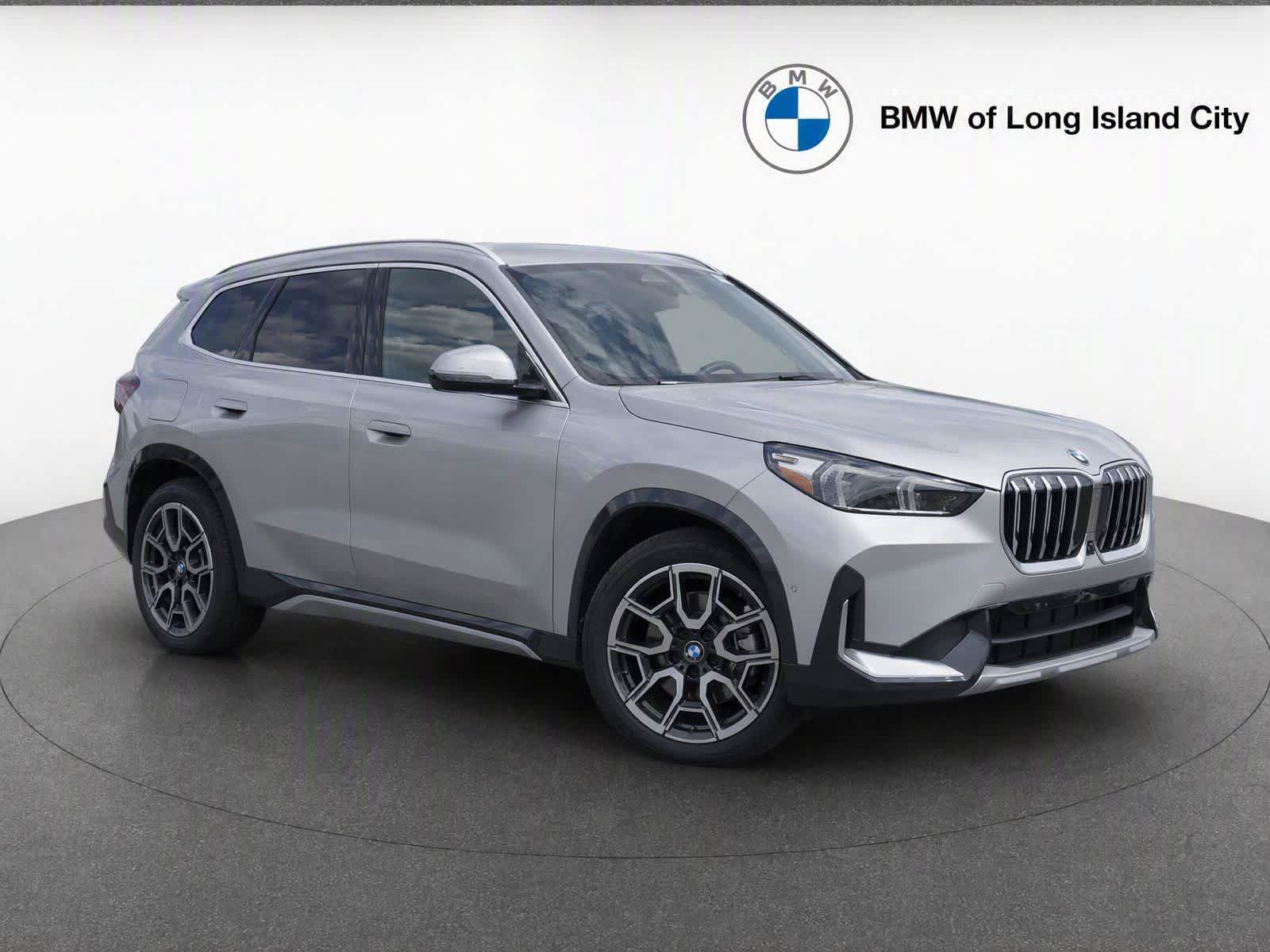 New 2026 BMW X1 xDrive28i w/ Technology Package AWD/4WD image 1