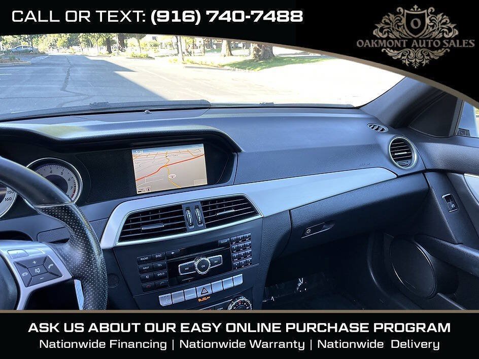Used 2013 Mercedes-Benz C 250 Sedan image 19