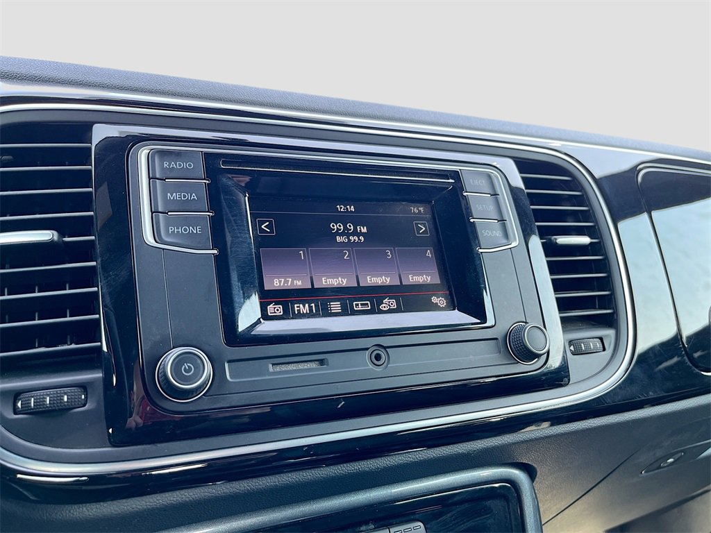 Used 2019 Volkswagen Beetle 2.0T S image 14