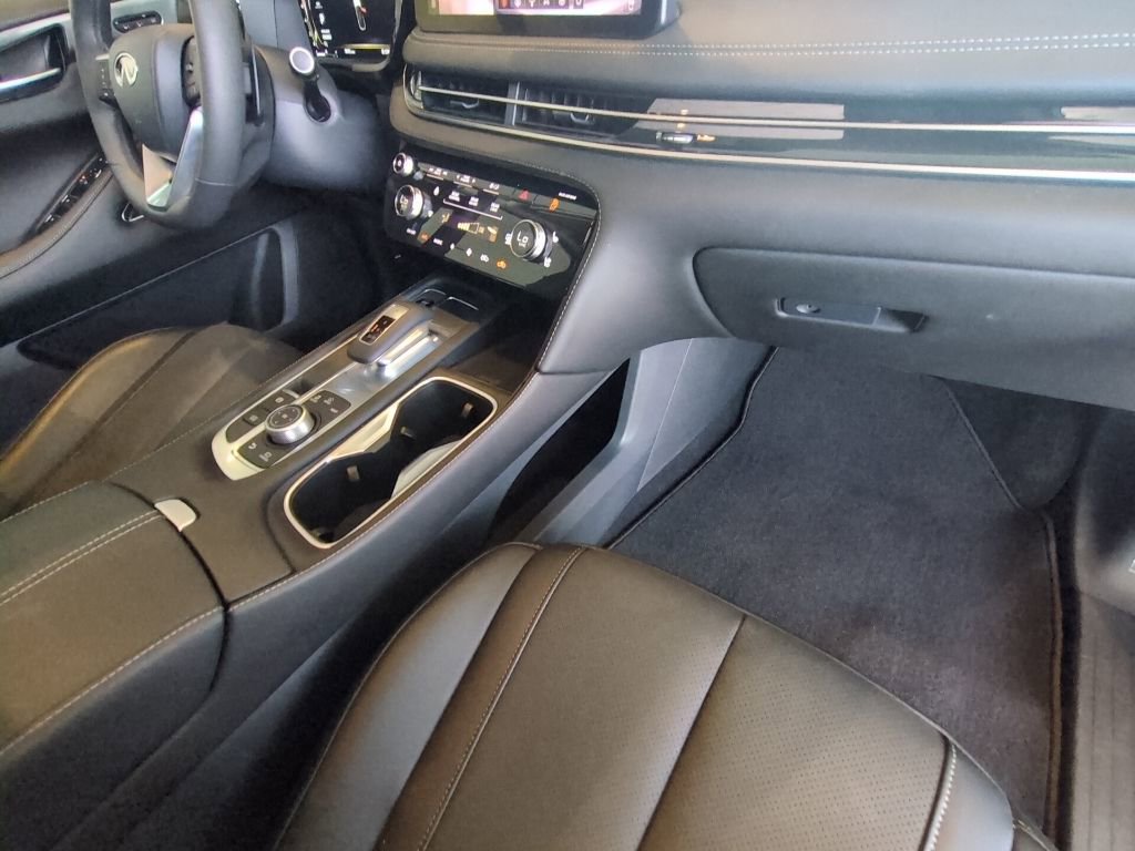 Used 2026 INFINITI QX60 Luxe w/ Cargo Package image 26