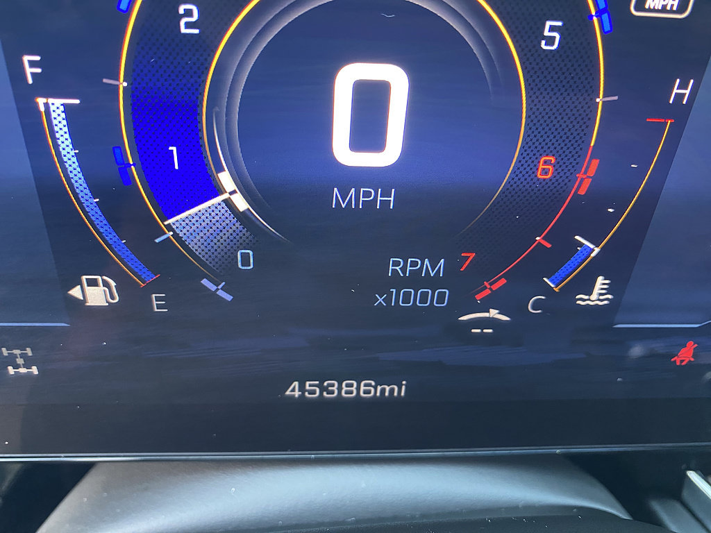 Used 2025 Chevrolet Suburban Z71 AWD/4WD image 29