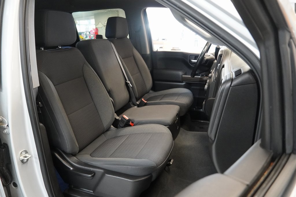 Used 2019 Chevrolet Silverado 1500 LT image 31