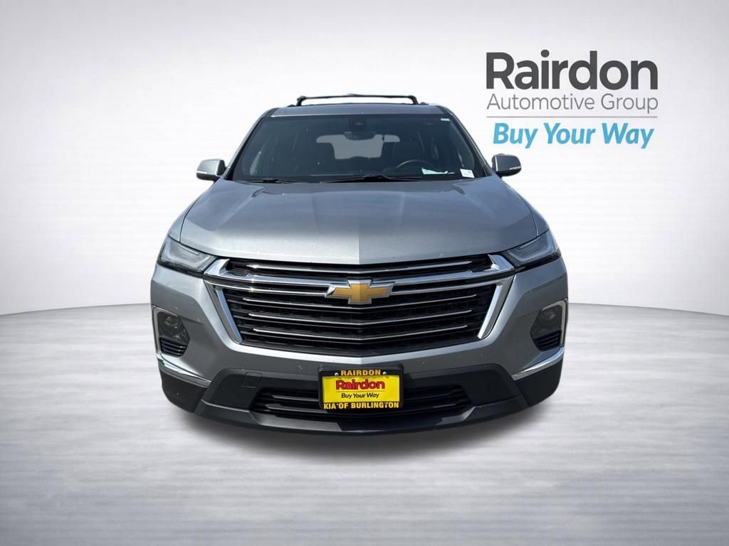 Used 2023 Chevrolet Traverse LT w/ LT Premium Package image 9