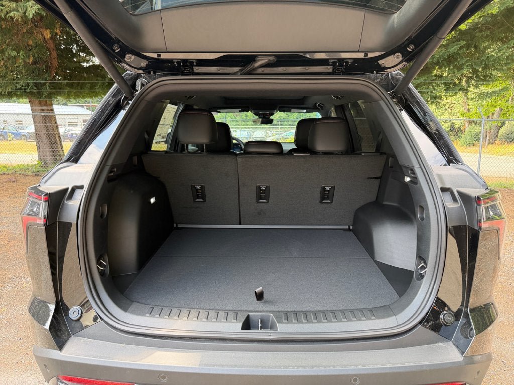 New 2026 Chevrolet Equinox RS w/ Convenience Package III AWD/4WD image 22