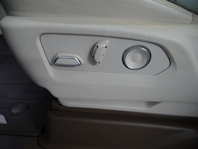 Certified 2025 GMC Yukon Denali w/ Denali Reserve Package image 3