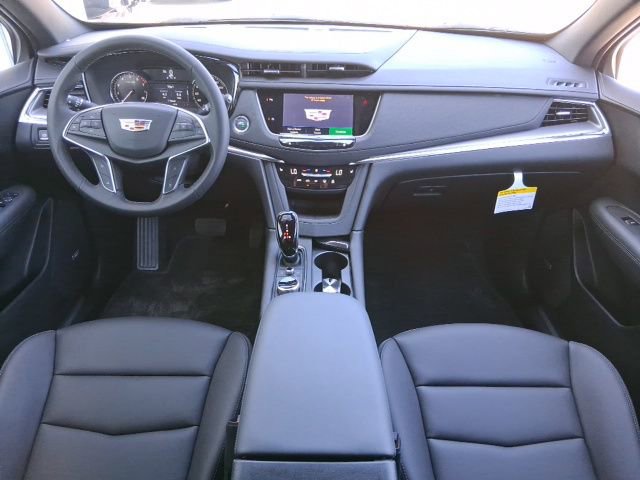 New 2026 Cadillac XT5 Luxury w/ LPO, Premium Carpet Package image 9