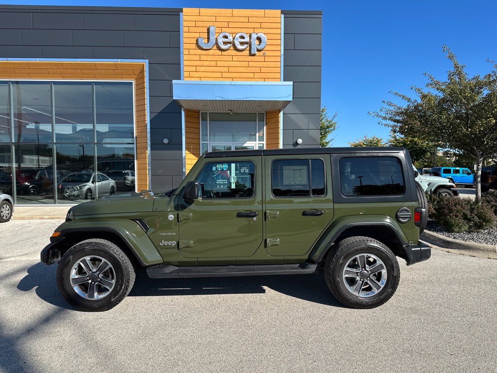 Used 2021 Jeep Wrangler Unlimited Sahara AWD/4WD image 14
