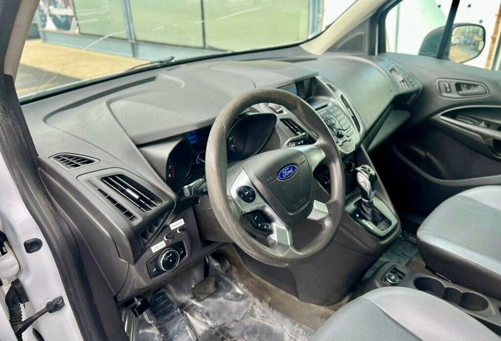 Used 2016 Ford Transit Connect XL FWD image 13