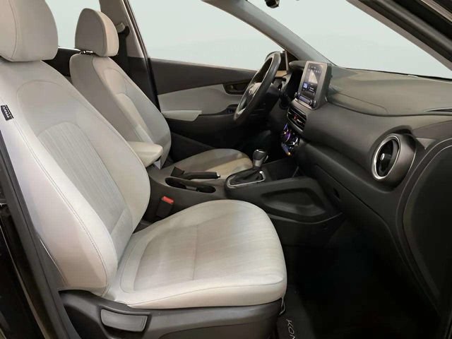 Used 2022 Hyundai Kona SEL FWD image 39