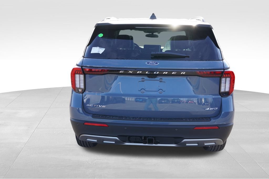 New 2026 Ford Explorer Active AWD/4WD image 4