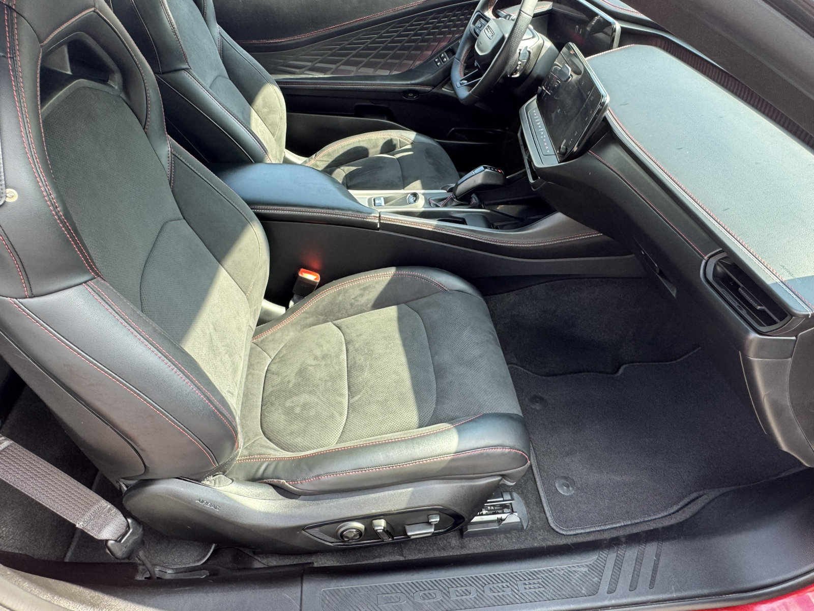 Used 2024 Dodge Charger Daytona Scat Pack w/ Plus Group AWD/4WD image 16