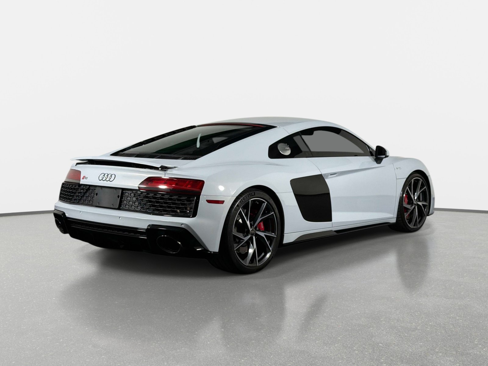 Used 2023 Audi R8 V10 performance RWD image 3