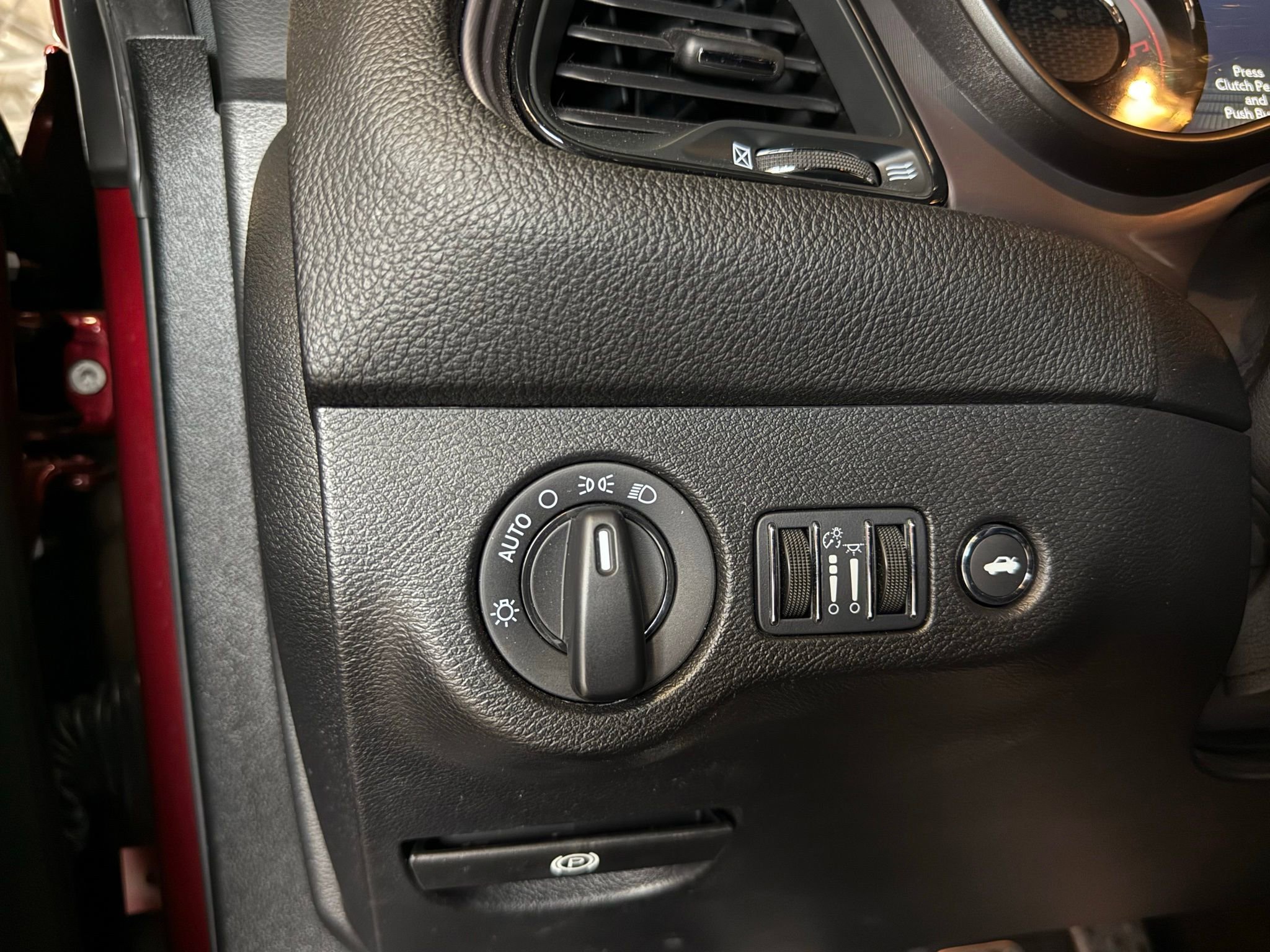 Used 2023 Dodge Challenger R/T w/ Blacktop Package image 26