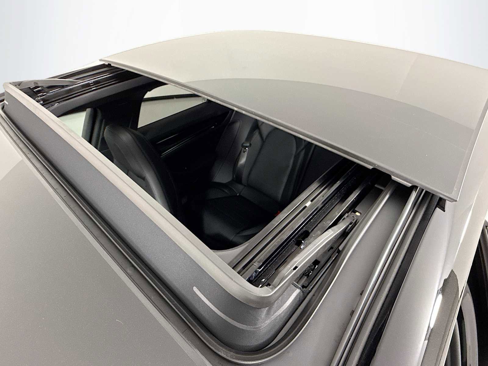 New 2026 Porsche Panamera image 22