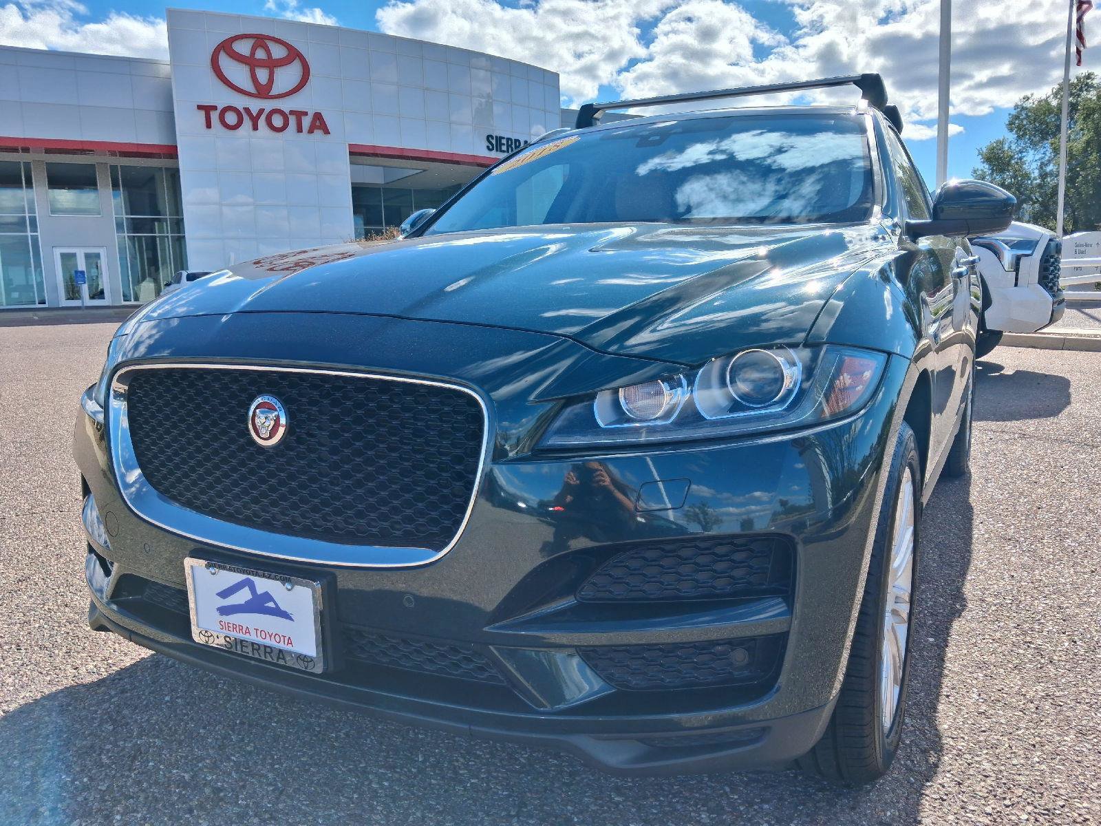 Used 2018 Jaguar F-PACE Premium AWD/4WD image 12