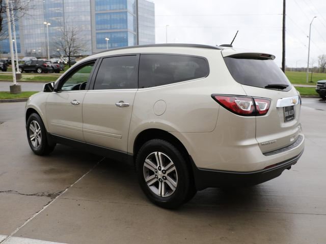 Used 2017 Chevrolet Traverse LT image 4