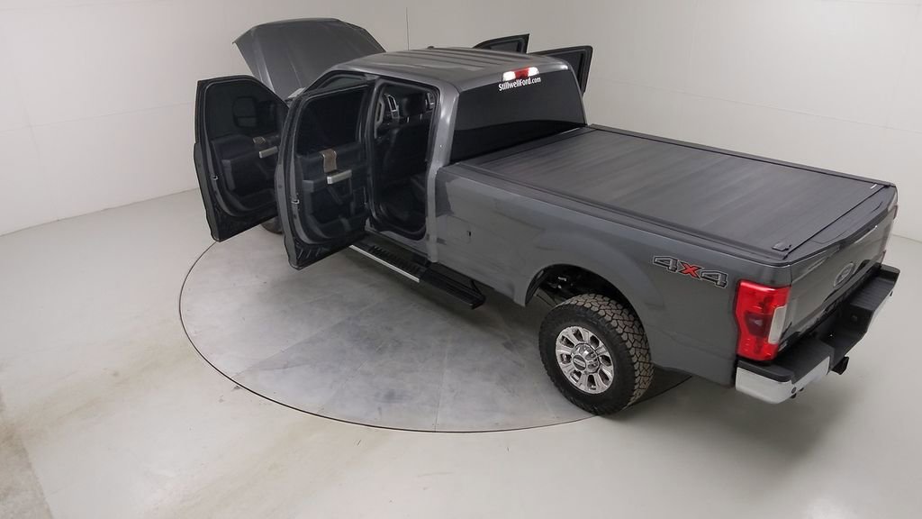 Used 2017 Ford F350 Lariat w/ Chrome Package image 55