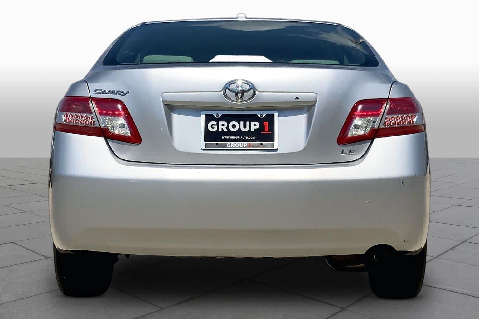 Used 2011 Toyota Camry LE w/ LE Extra-Value Pkg FWD image 4