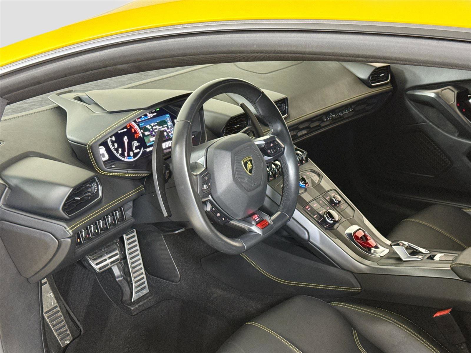 Used 2018 Lamborghini Huracan LP 580-2 image 14